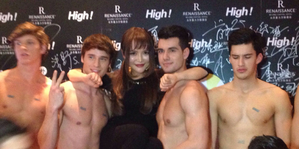 对话马佳佳:经历崇拜与攻击后如何玩女性社区